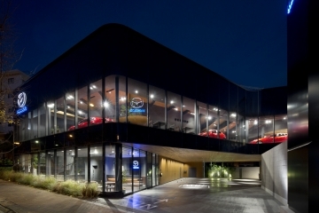 関東マツダ(東京エリア) 目黒碑文谷店店